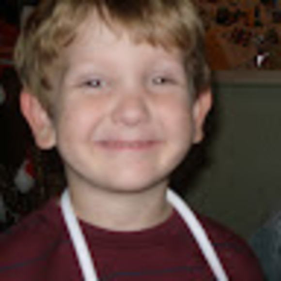 Meet your Posher, Kyle - Picture 1 of 1